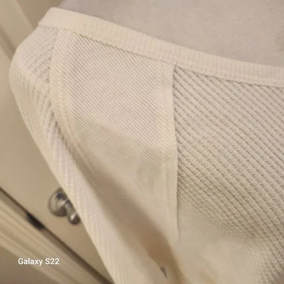 Free People Alabaster Sweater. NWT. Size Medium - Picture 5 of 14